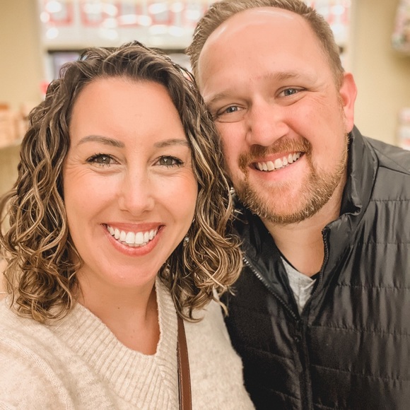 Meet your Posher, Katie - Picture 1 of 1